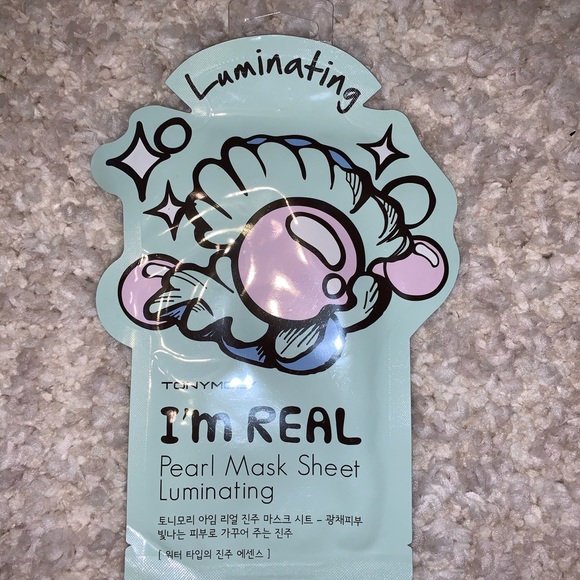 skincare bundle! - Picture 3 of 6